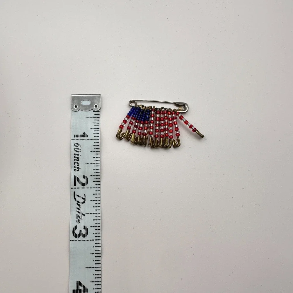 Vintage‎ Y2K American Flag Safety Pins Beaded Women's Classic Fashion Jewelry